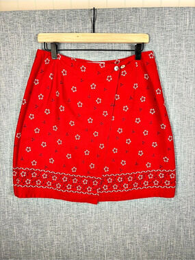 Real Comfort Floral Cotton Mini Skirt Size 6 Like New